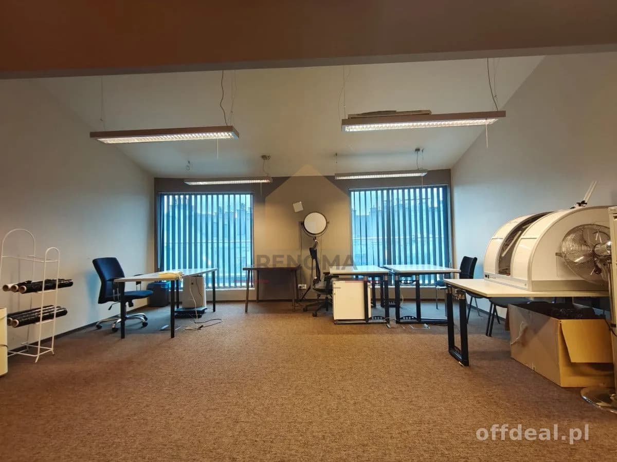 комерційна нерухомість на продаж у Wrocław, Krzyki, Gaj | 10-кімн. | 256 m²