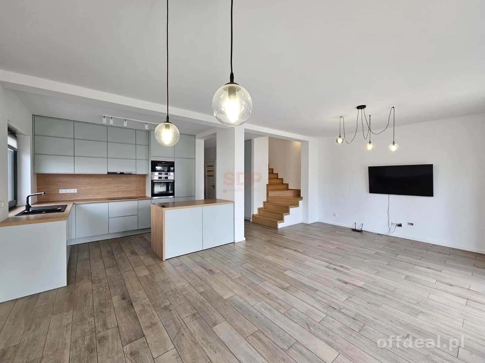 Dom w zabudowie bliźniaczej|Bielany|148m|Ogród