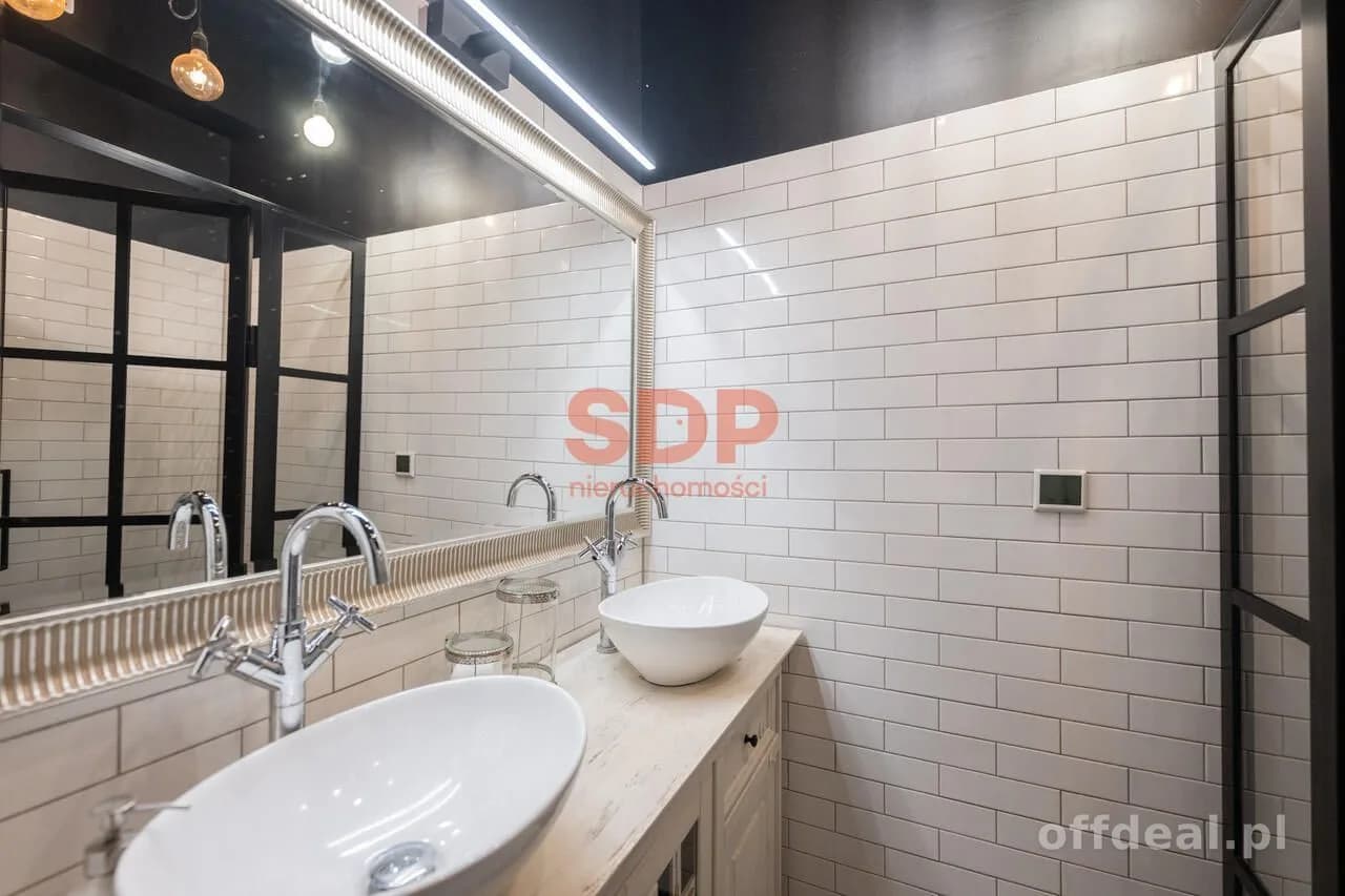 3 pokoje | 112 m2 | Kamienica | Elegancja w każdym detalu