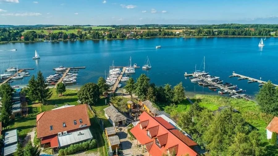 Na sprzedaż Port „Tło dla Mew” – Rydzewo, gm. Miłki
