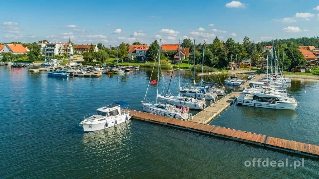 Na sprzedaż Port „Tło dla Mew” – Rydzewo, gm. Miłki