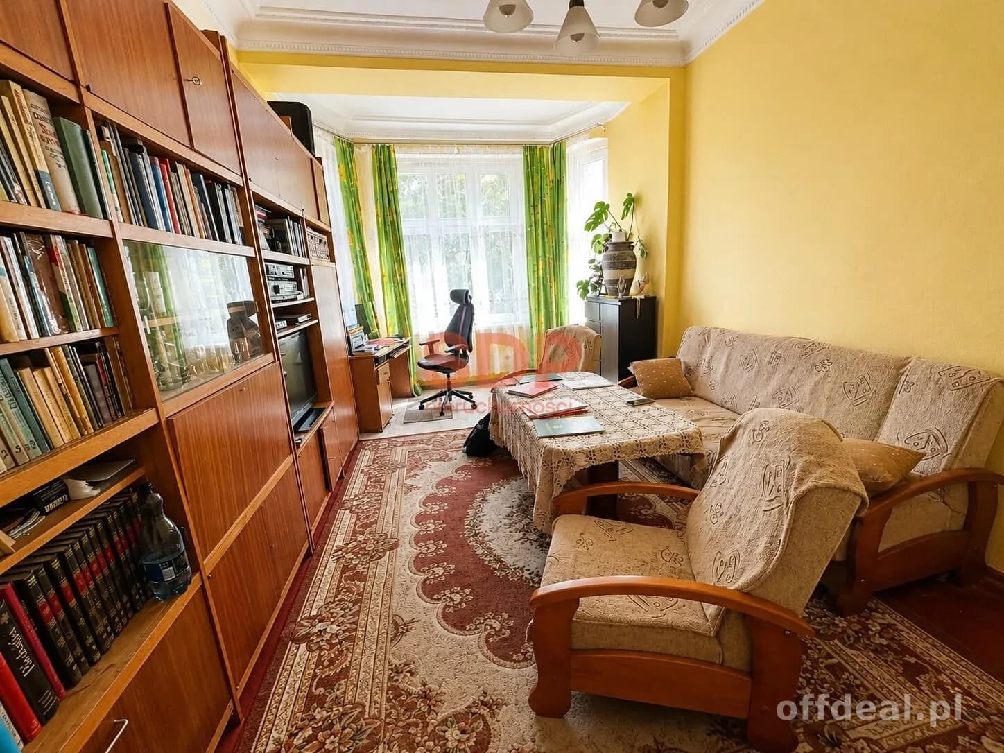 4-pokojowe mieszkanie z 2 balkonami w centrum miasta | 2 piwnice