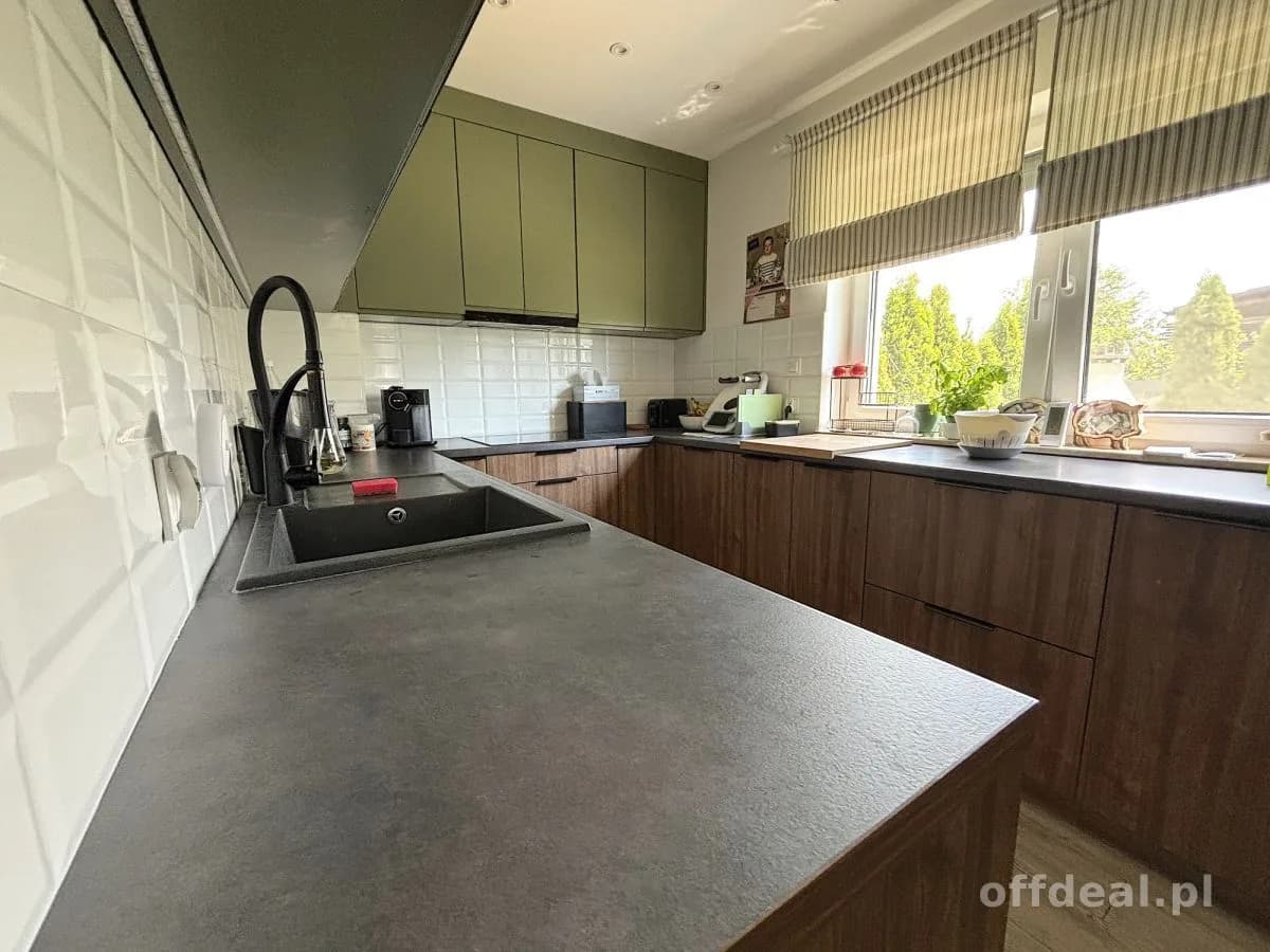 Nowy Otok-98m2 - 3 pokoje, garaż, OGRÓD 350m2