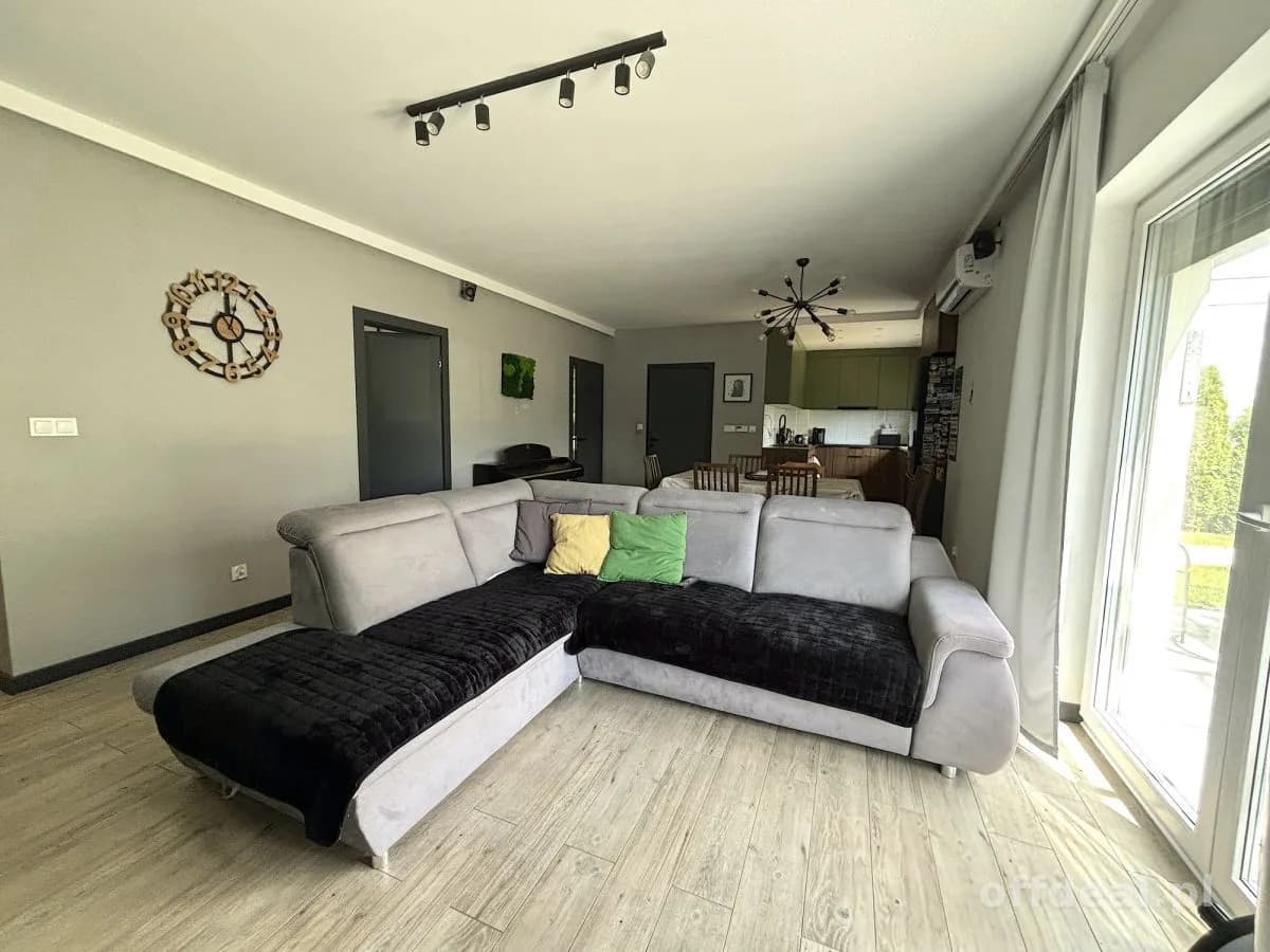 Nowy Otok-98m2 - 3 pokoje, garaż, OGRÓD 350m2