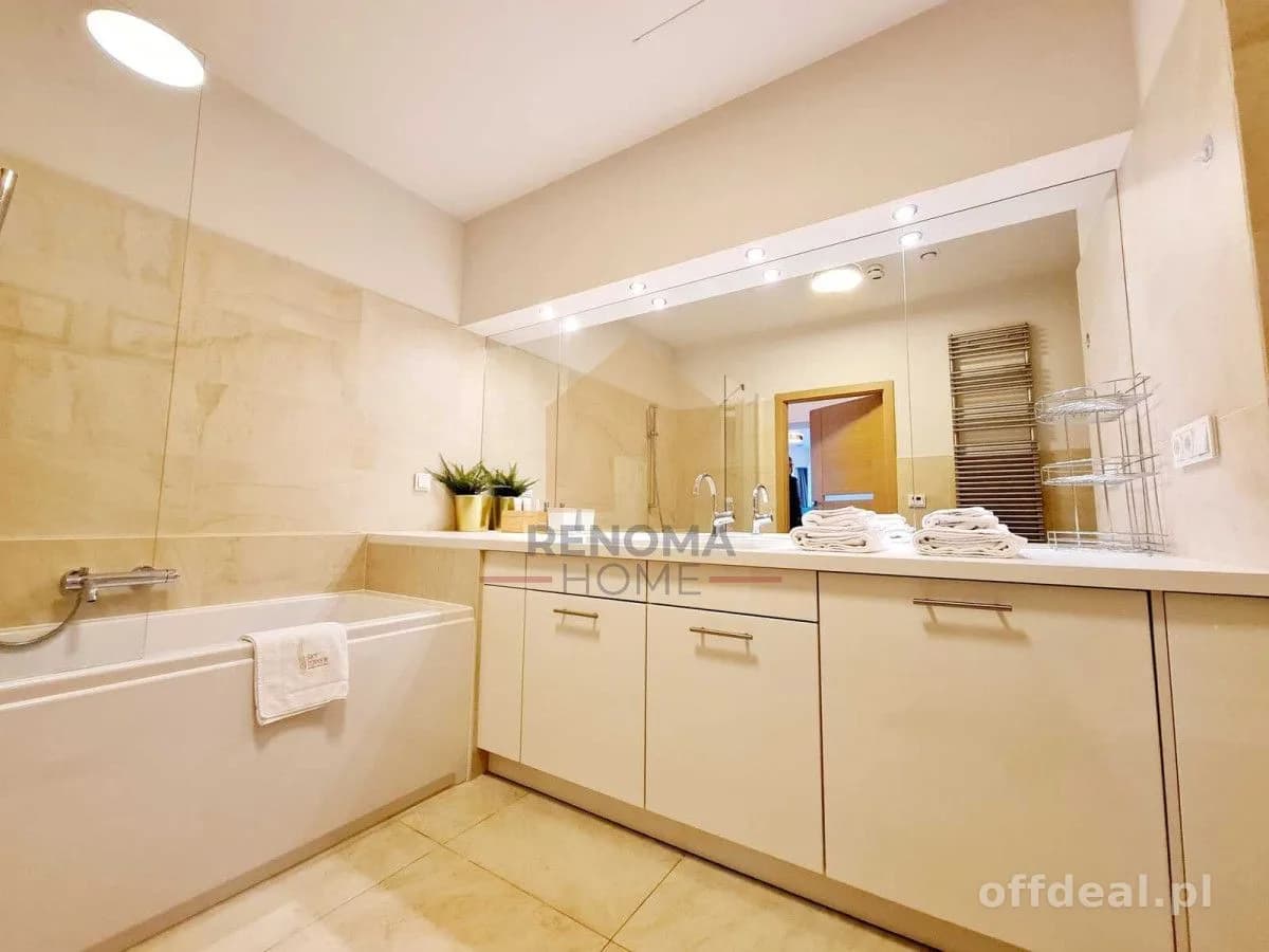 2-room apartment for sale in Wrocław, Krzyki, Powstańców Śląskich | 71.11 m²