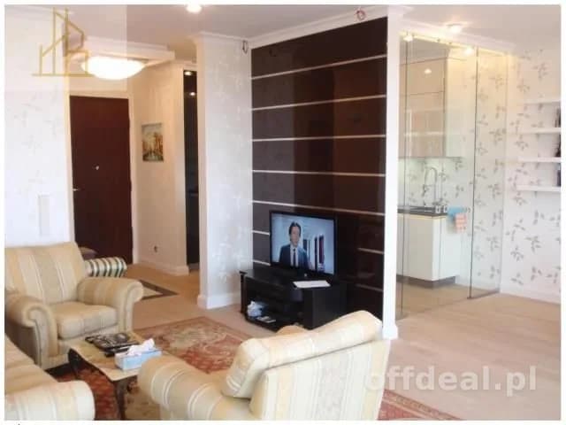 bien commercial à louer à Warszawa, Śródmieście, Powiśle | 74,53 m²