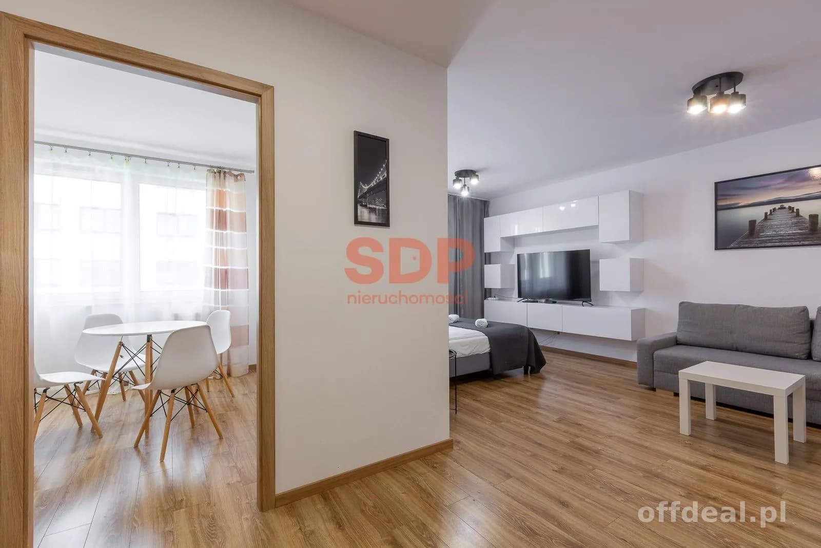 Duże studio tuż przy Magnolii