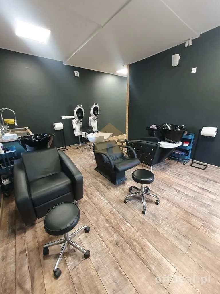 Lokal 184 m2 z możliwością rozbudowy w DDZ