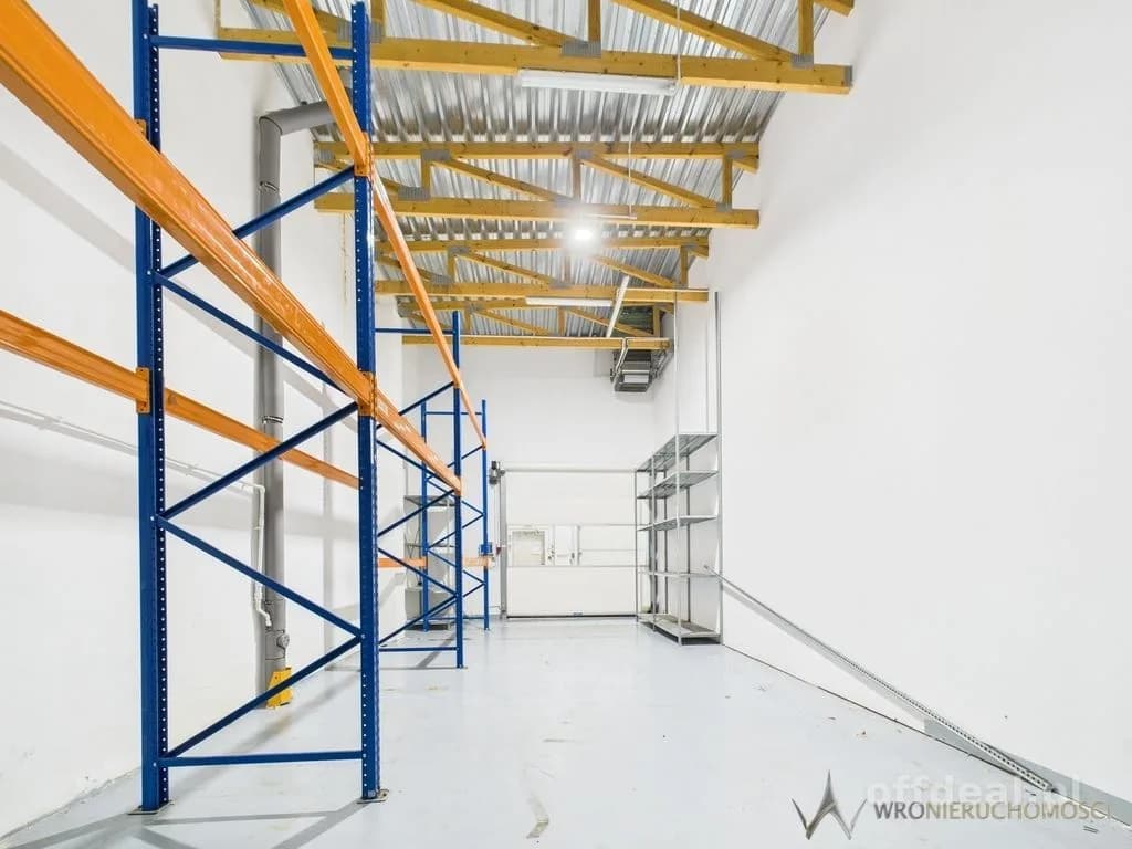 Gewerbeimmobilie zur Miete in Oborniki Śląskie | 1.669 m²