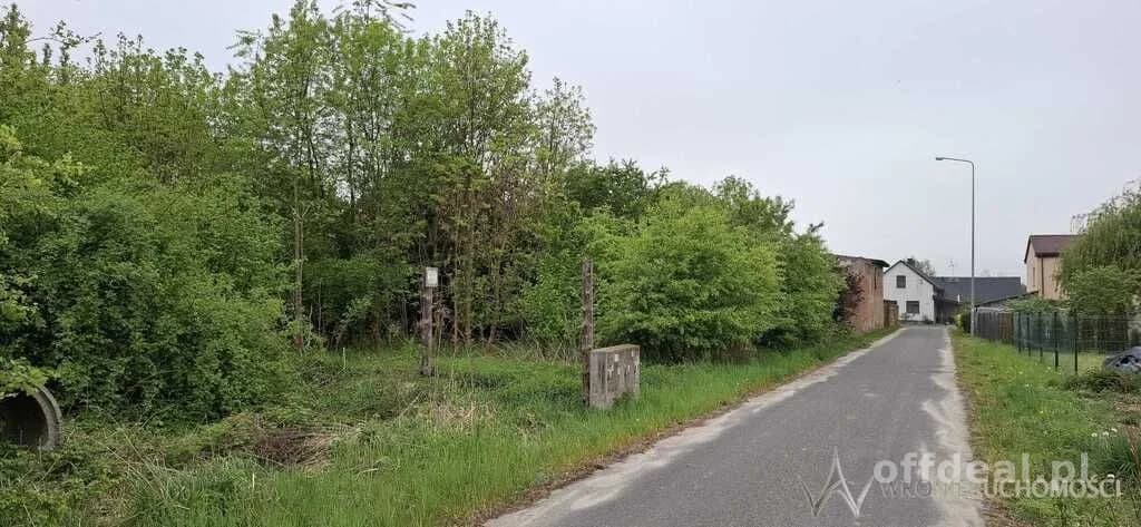 Atrakcyjna działka budowlana 1250 m² – Poniatowice
