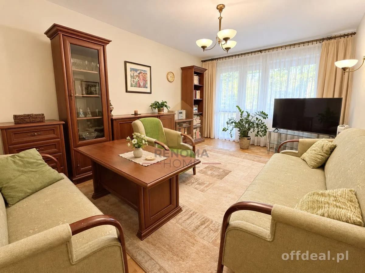 68m2 / 3 POK / 1 - PIETRO -PODZAMCZE