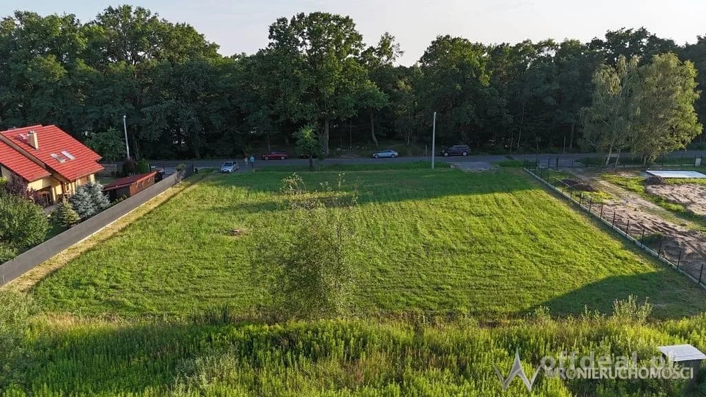 Działka nad jeziorem * 2200 m2 * budowlana