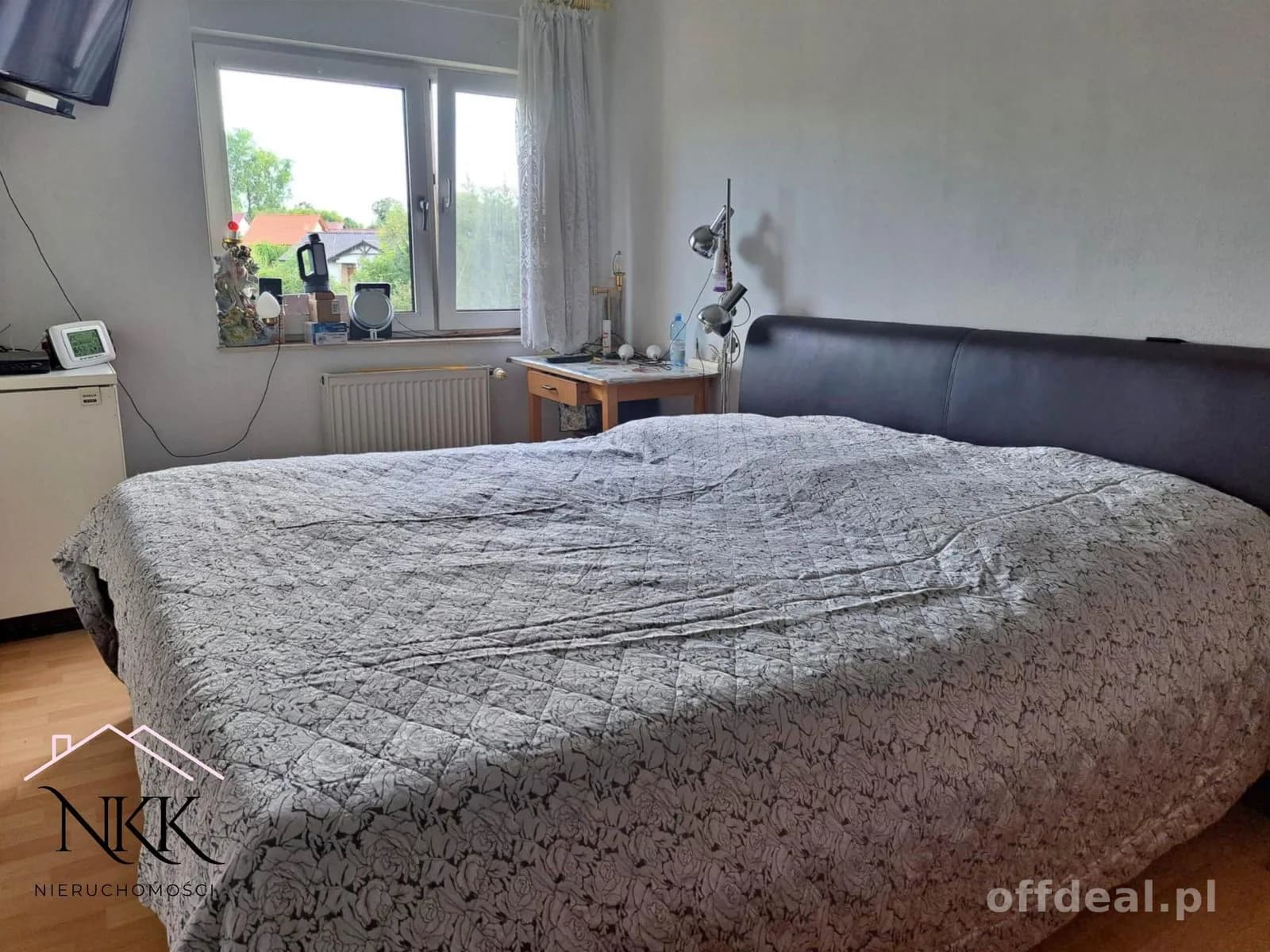Rodzinny dom z pięknym ogrodem, stawem i 2 garażami - Lubniewice