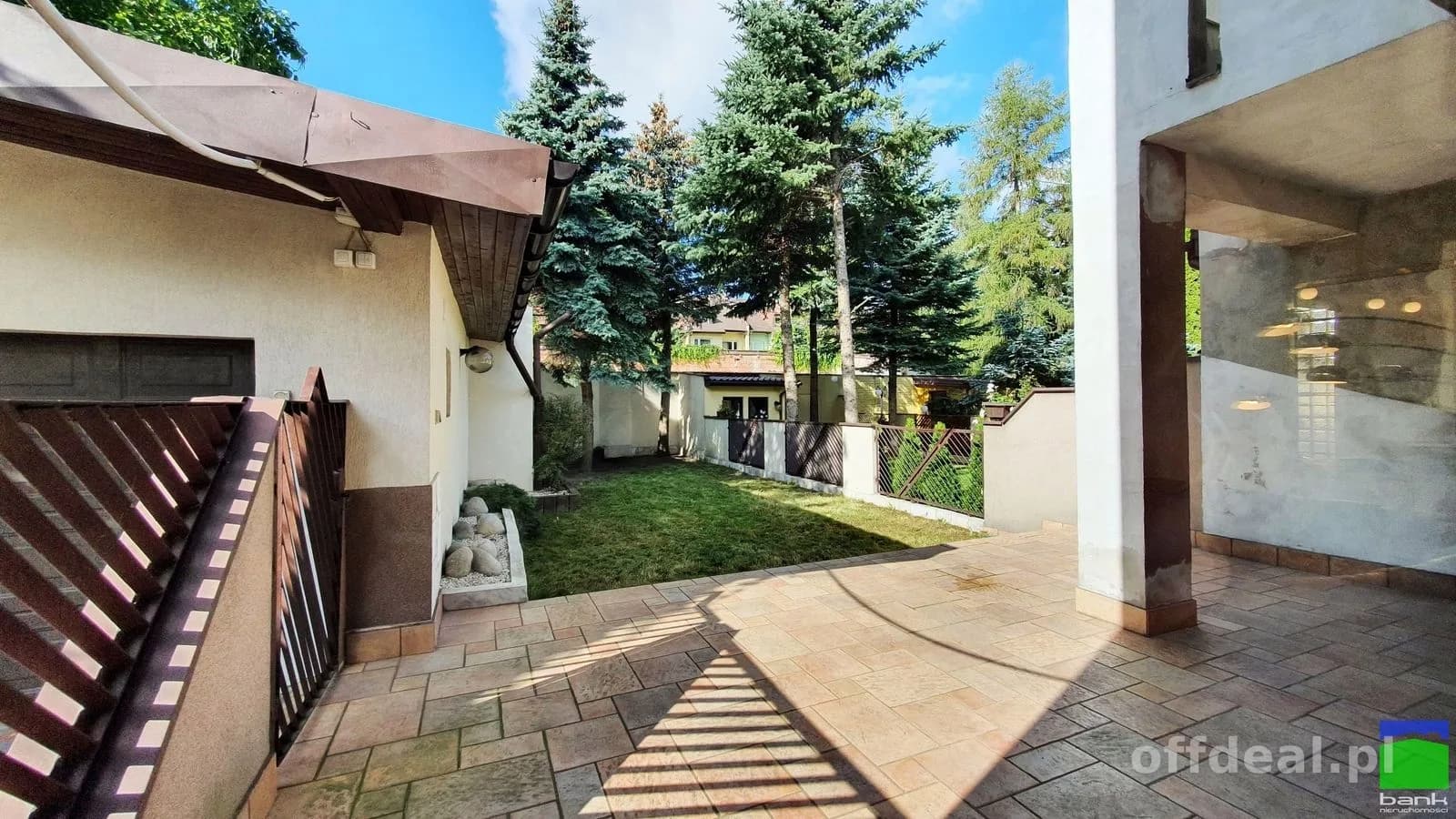 Julianów - do wynajęcia dom 300 m2 dwa garaże