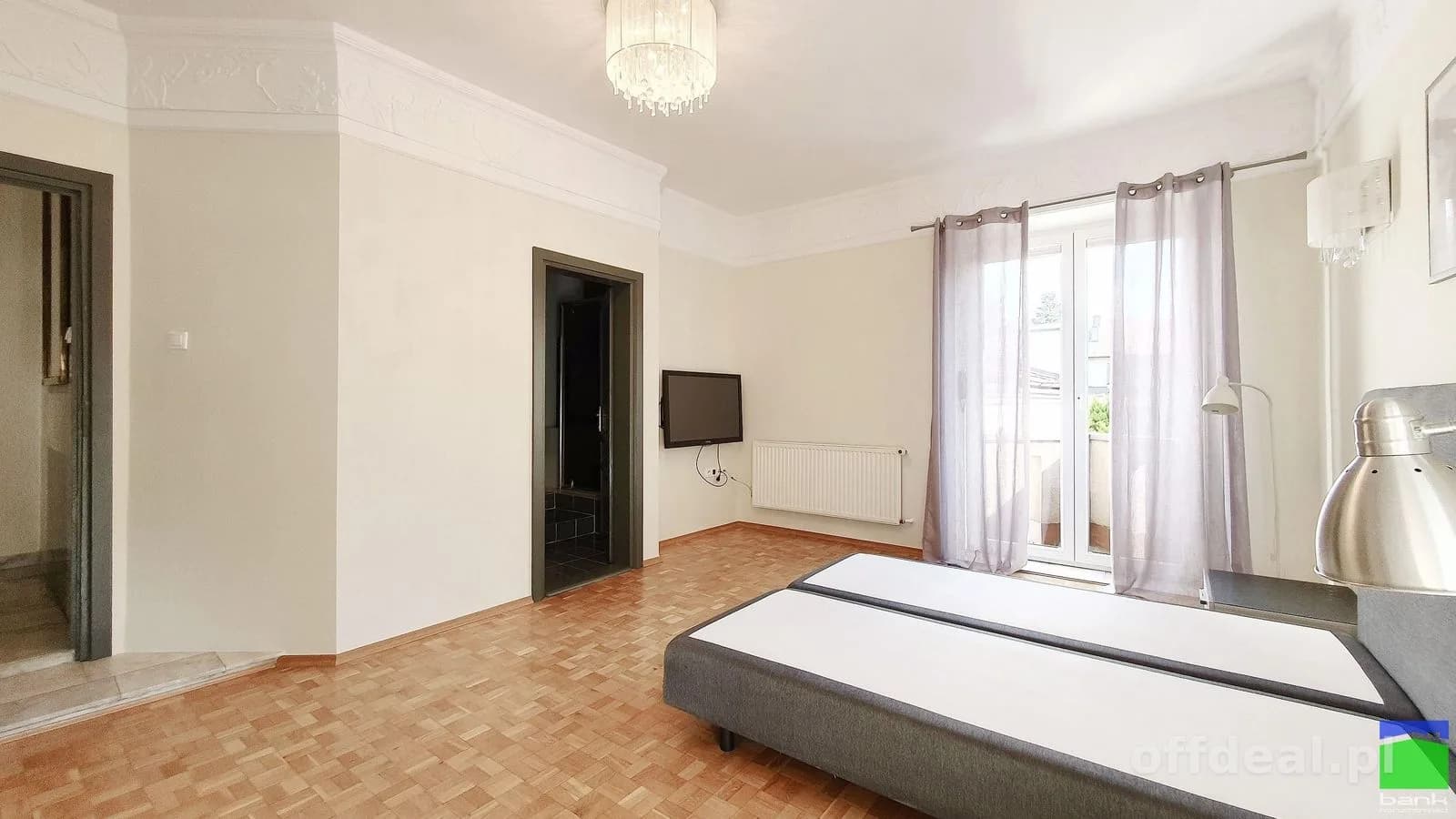 Julianów - do wynajęcia dom 300 m2 dwa garaże
