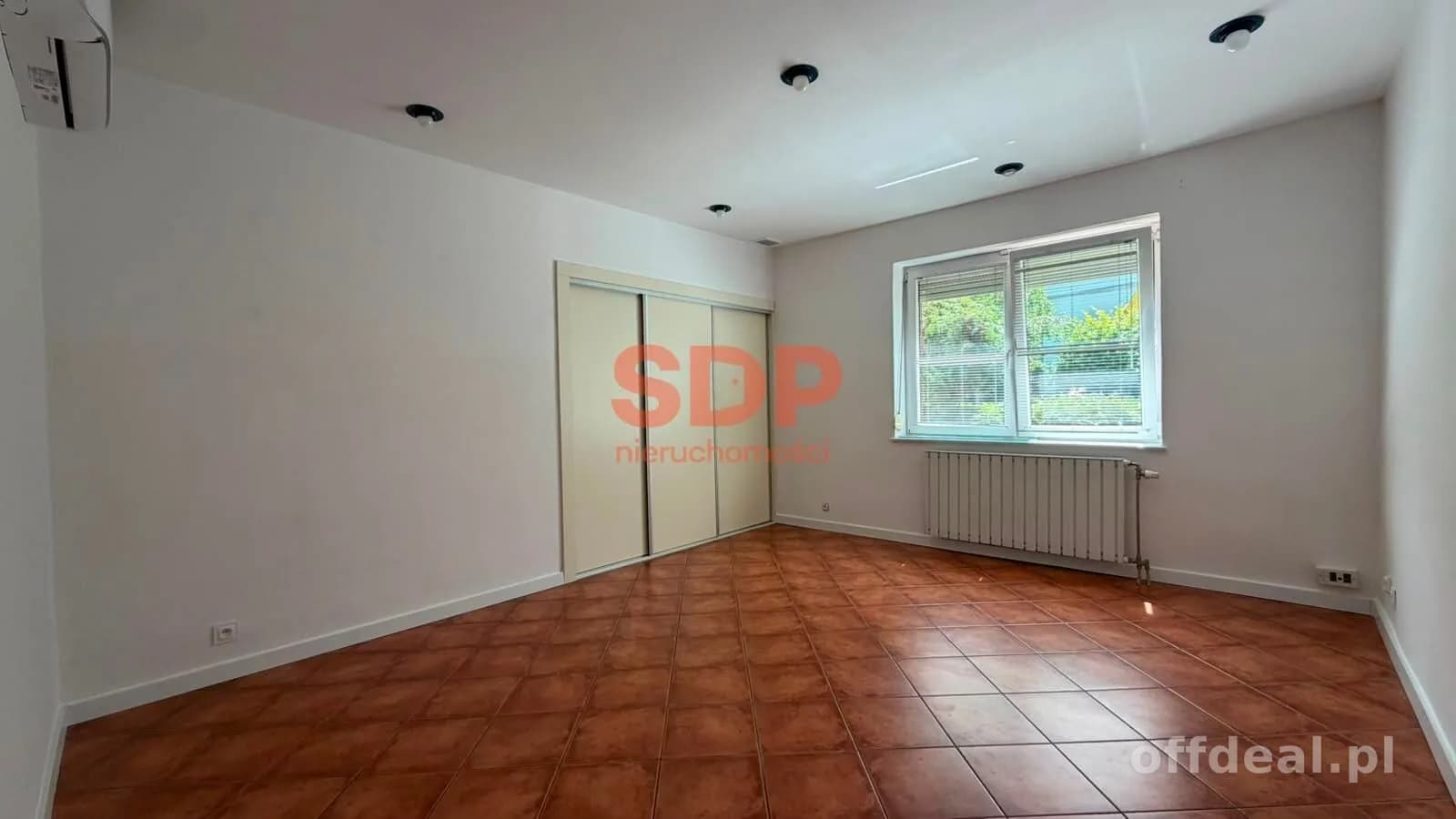 bien commercial à louer à Wrocław, Śródmieście, Ołbin | 110 m²