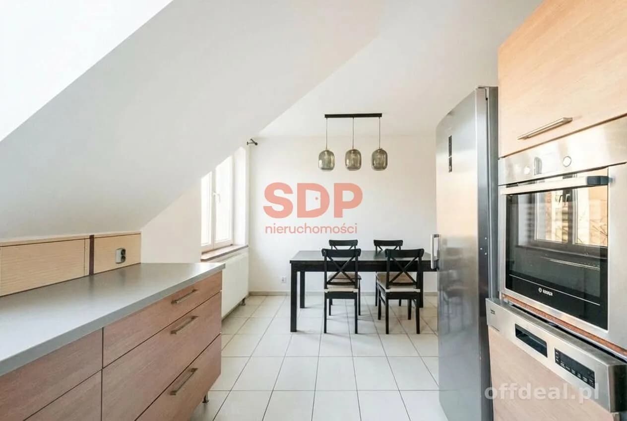Klecina | dwupoziomowe | łącznie 103m2 z antresolą