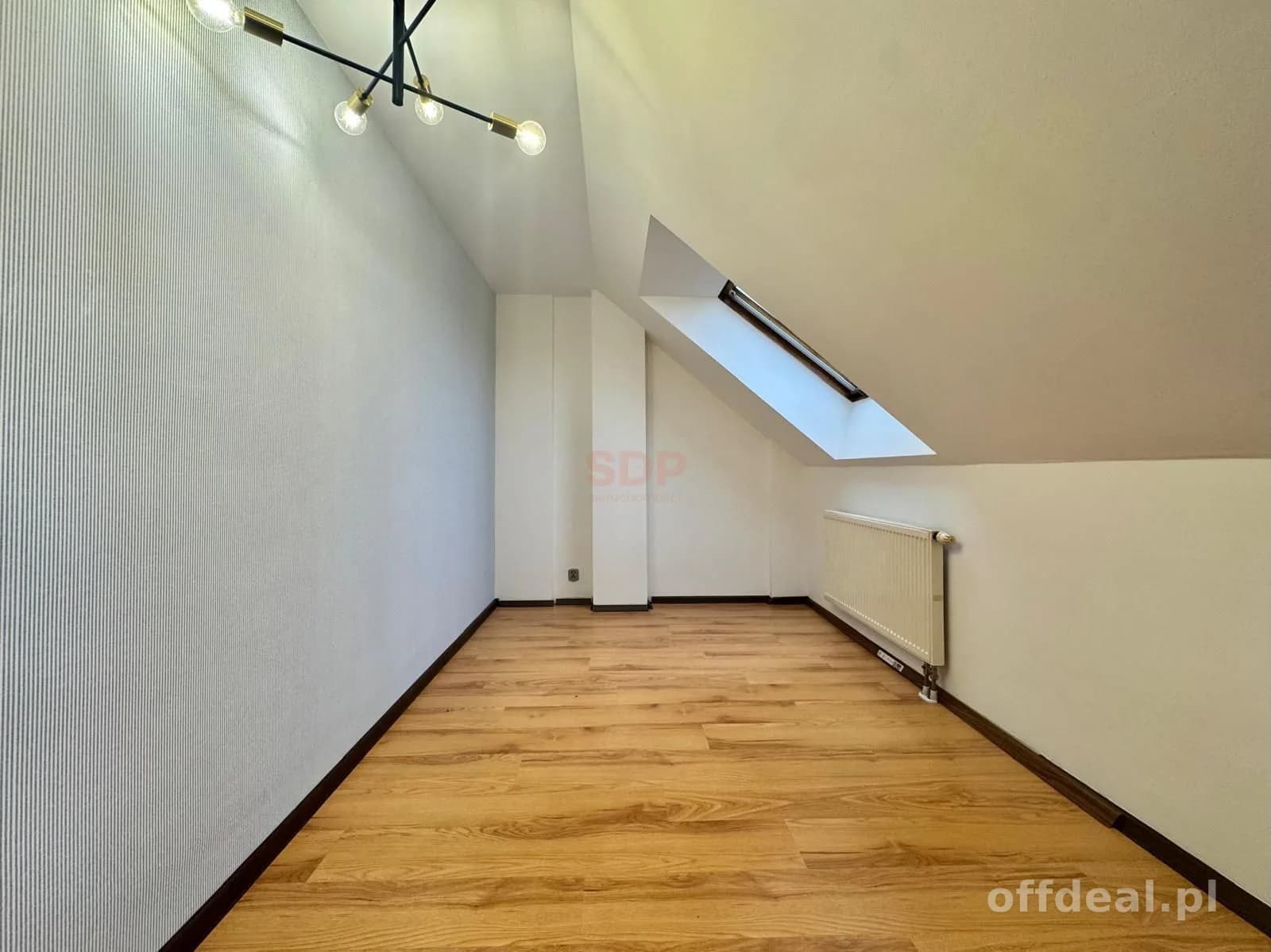 Klecina | dwupoziomowe | łącznie 103m2 z antresolą