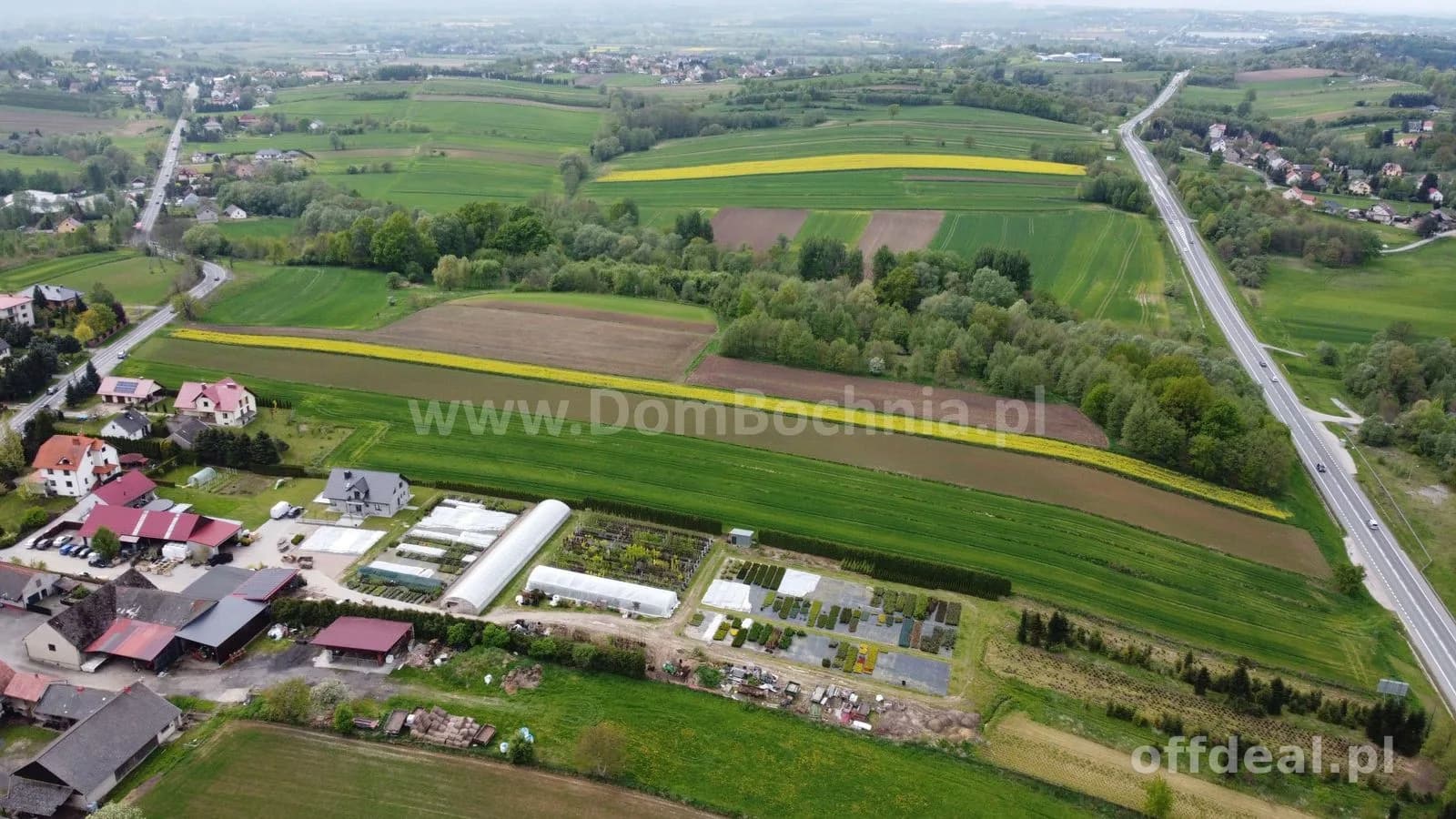Łapczyca 99ar działka budowlana przy drodze