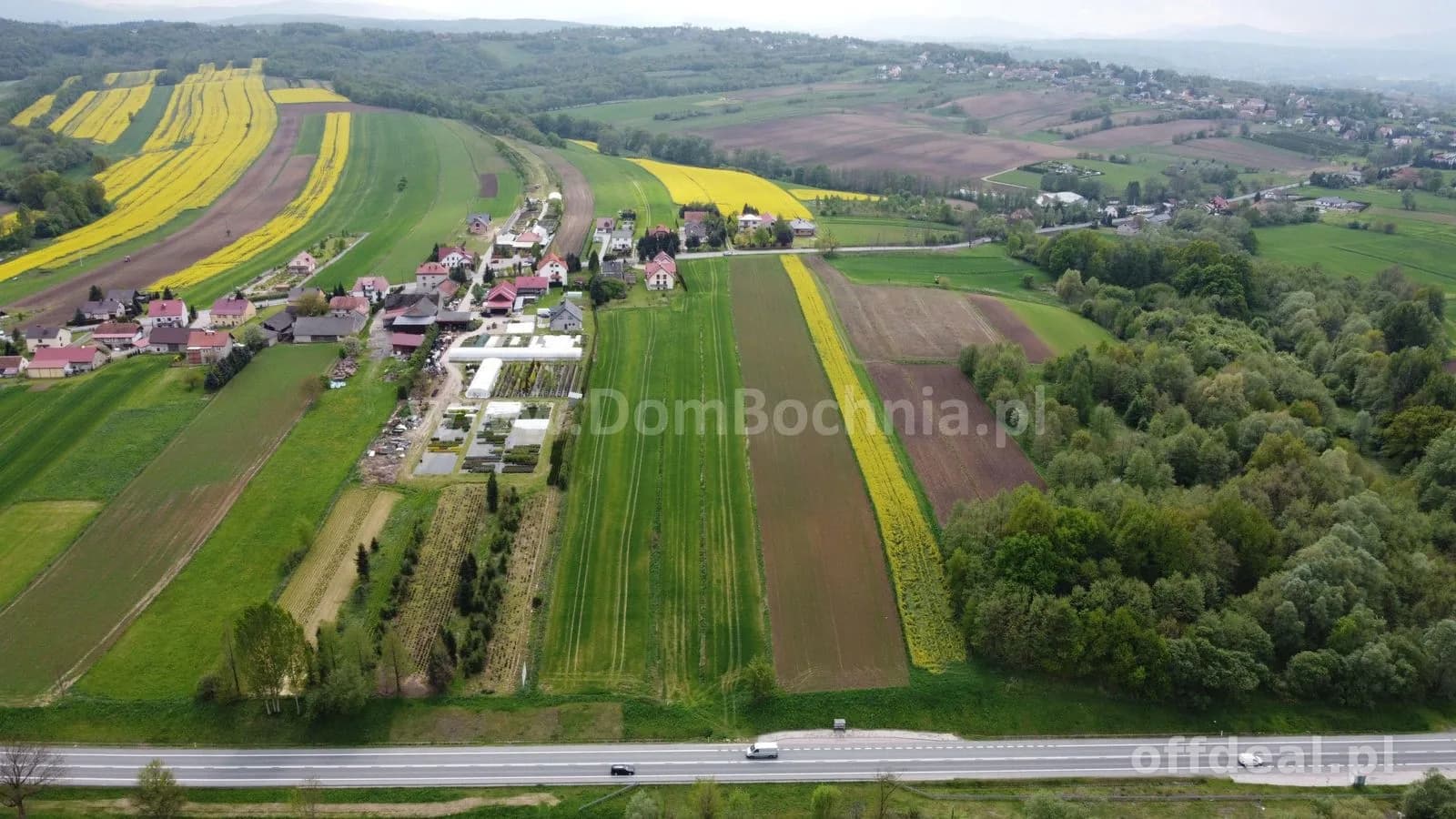 Łapczyca 99ar działka budowlana przy drodze