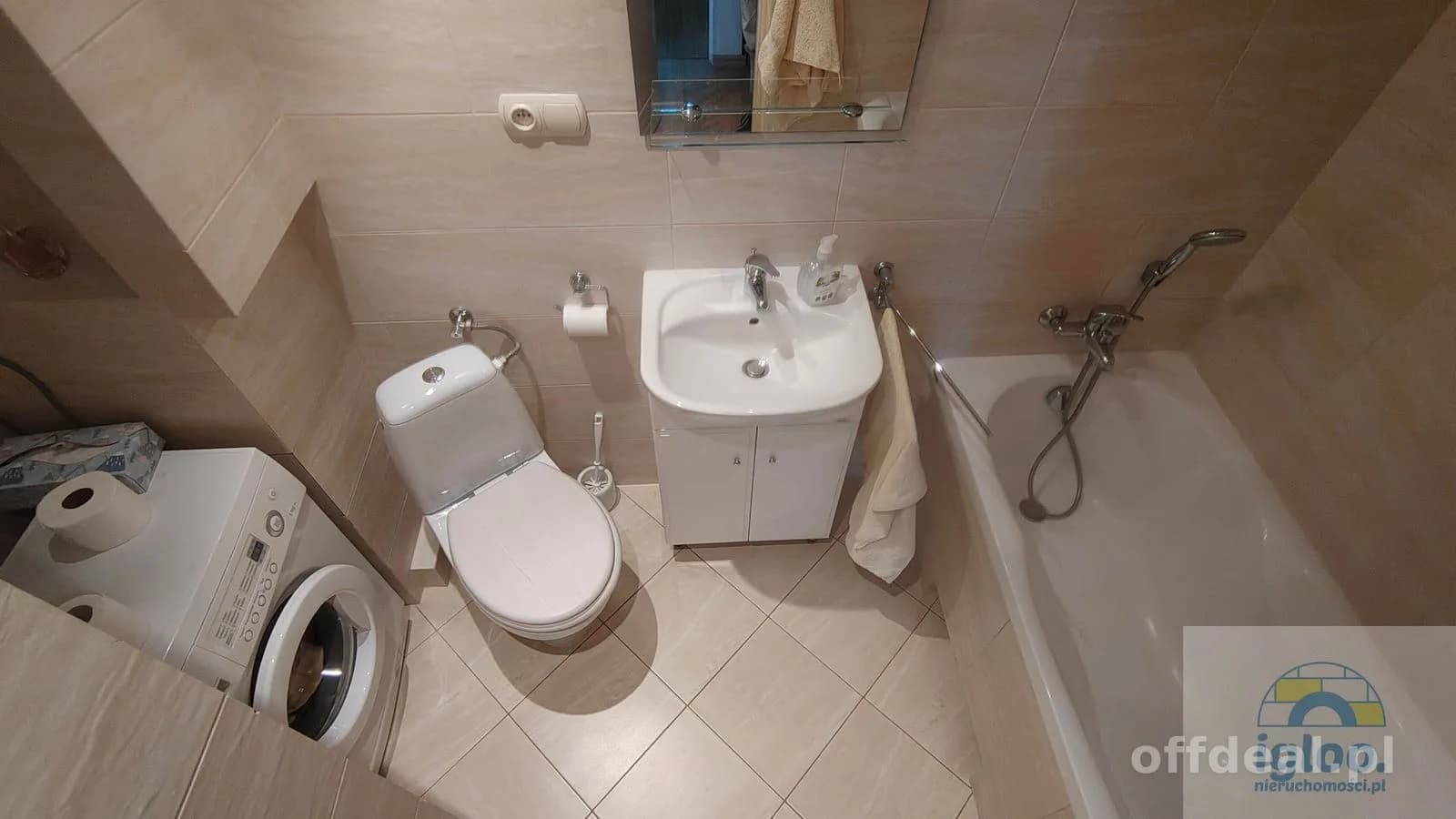 2 pok + widna kuchnia balkon do zamieszkania