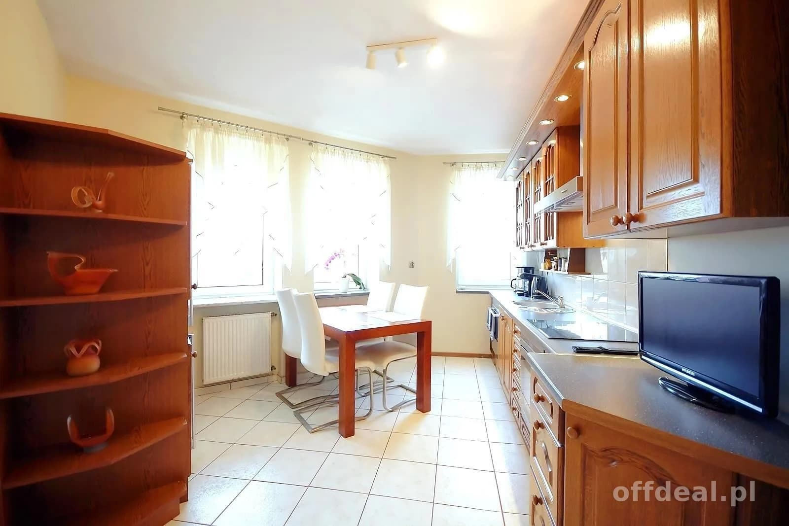 квартира на продаж у Kołobrzeg, Centrum | 3-кімн. | 81 m²