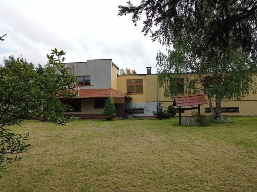 17-room commercial property for rent in Kunice | 774.96 m²