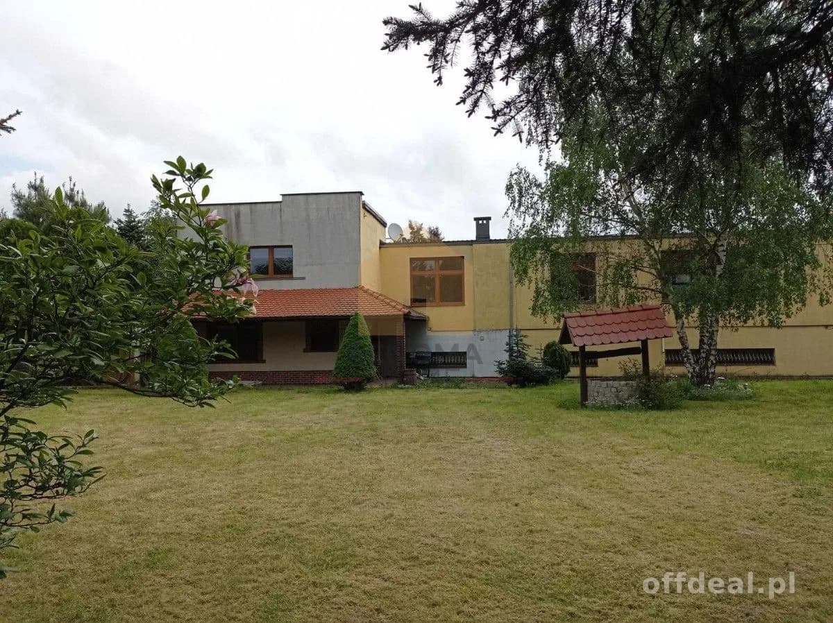17-room commercial property for rent in Kunice | 774.96 m²