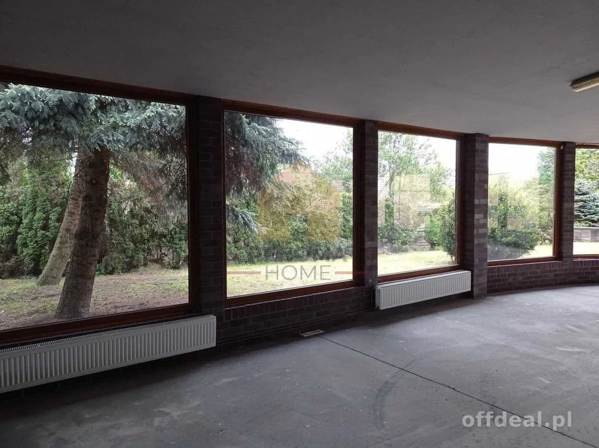 17-room commercial property for rent in Kunice | 774.96 m²