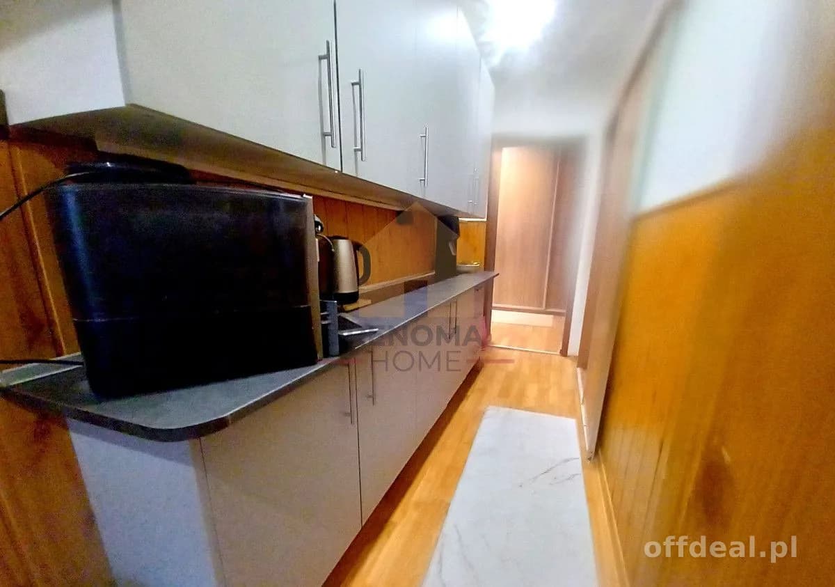 Dwupokojowe mieszkanie , IV piętro, kamienica 64m2