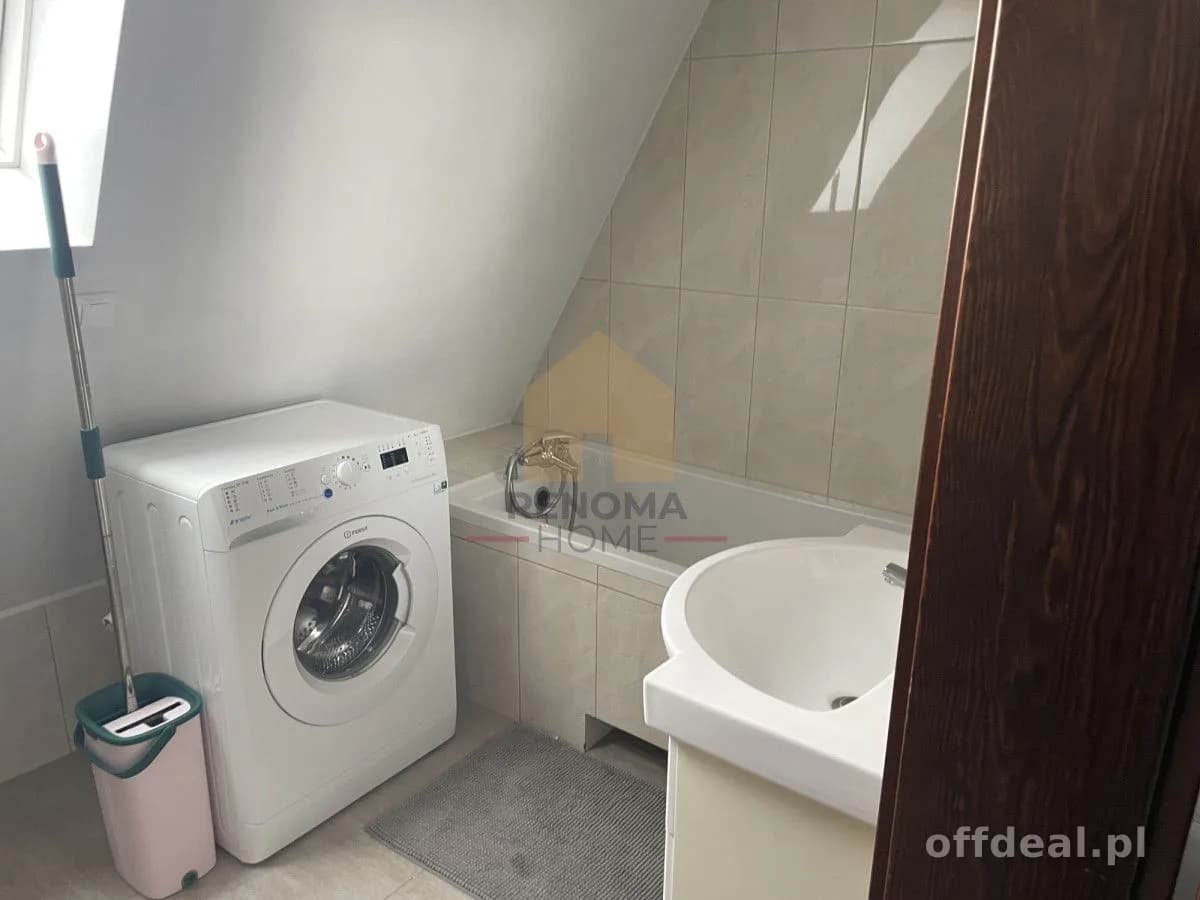 Wynajem / pół domu / Sosnówka