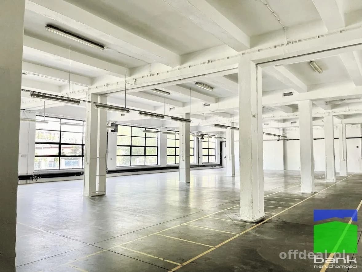 Górna - hala na parterze 3080 m2 ul. Senatorska