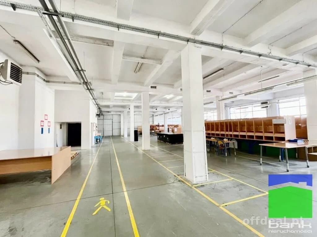 Górna - hala na parterze 3080 m2 ul. Senatorska