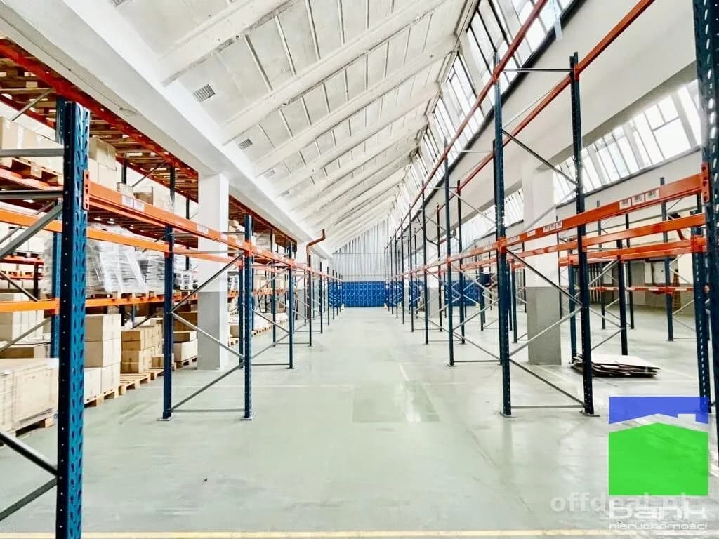 Górna - hala na parterze 3080 m2 ul. Senatorska