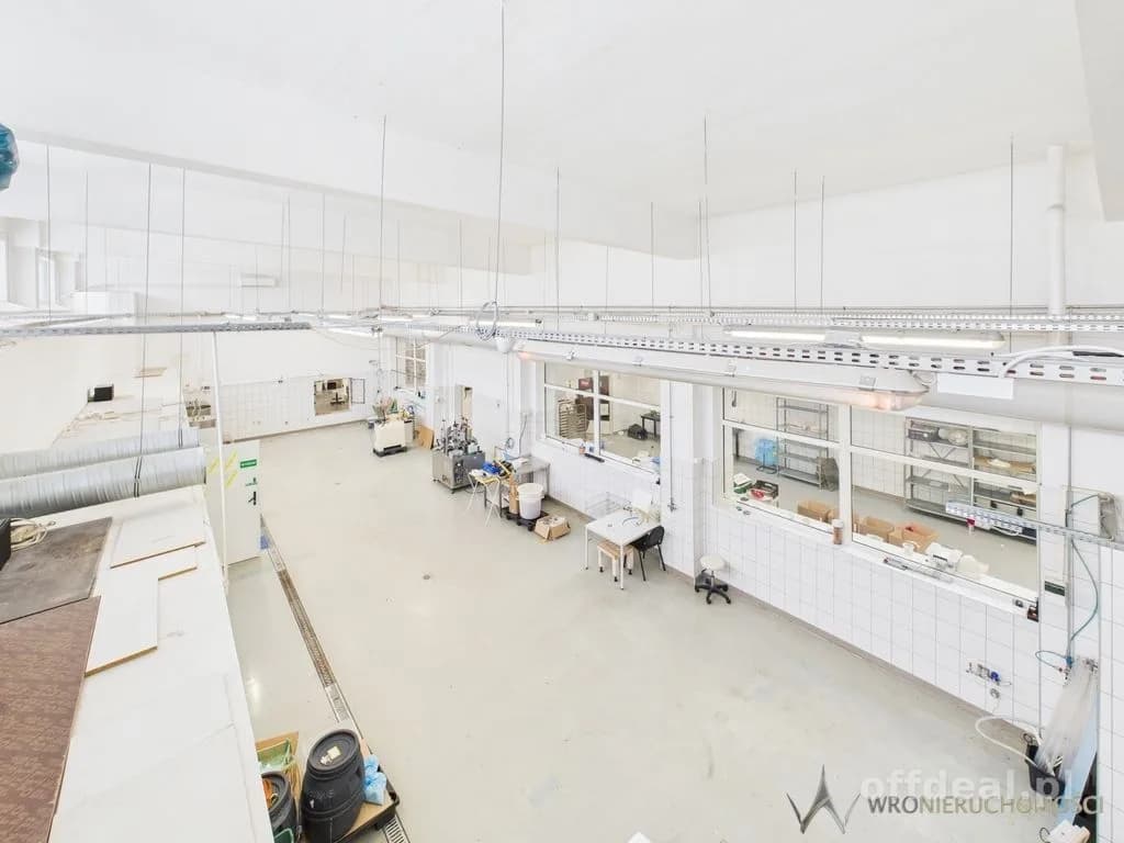 Gewerbeimmobilie zur Miete in Oborniki Śląskie | 1.000 m²