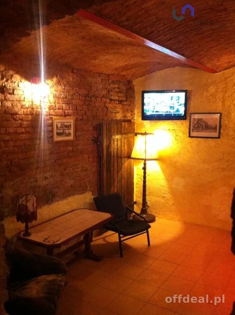 KAMIENICA. HOSTEL. GOTOWY BIZNES!