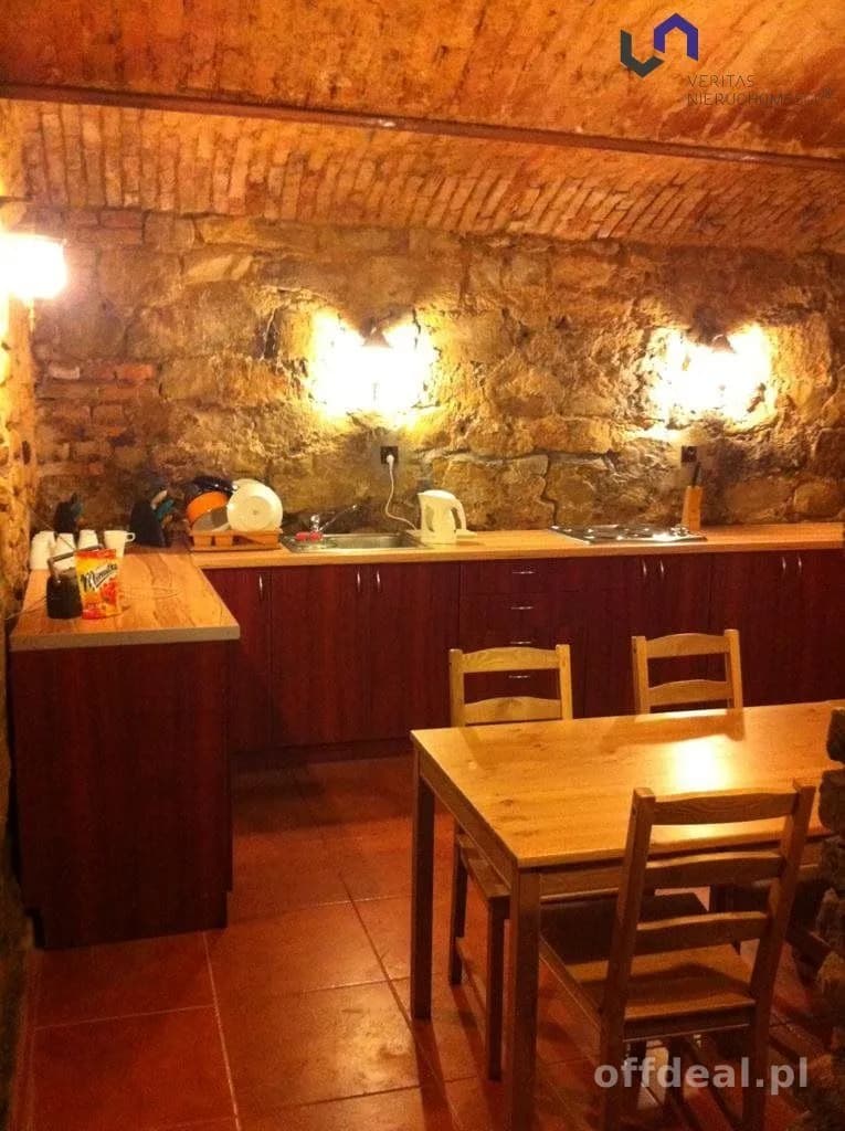 KAMIENICA. HOSTEL. GOTOWY BIZNES!