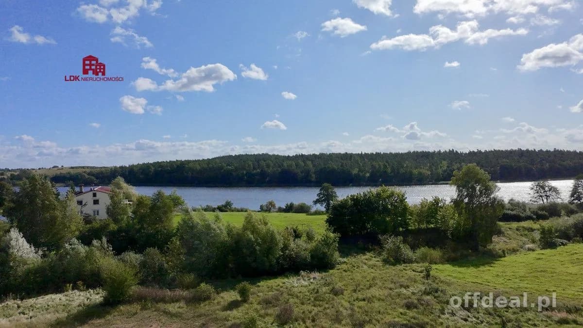 Widok, który zachwyca – działka nad Jeziorem