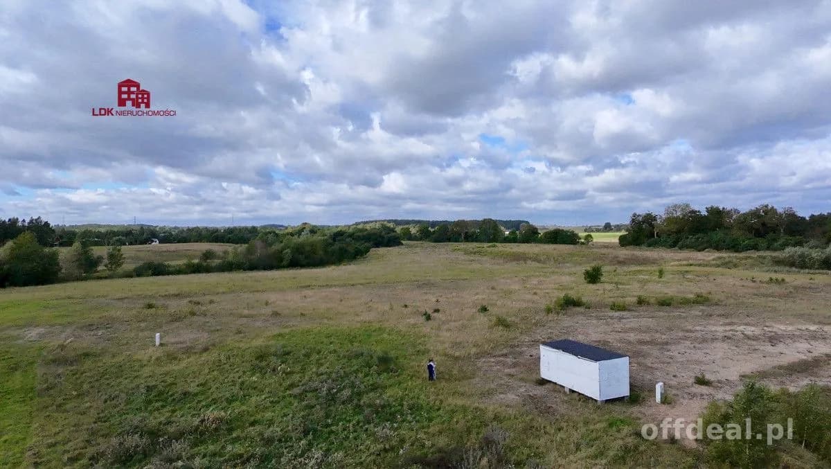 Widok, który zachwyca – działka nad Jeziorem