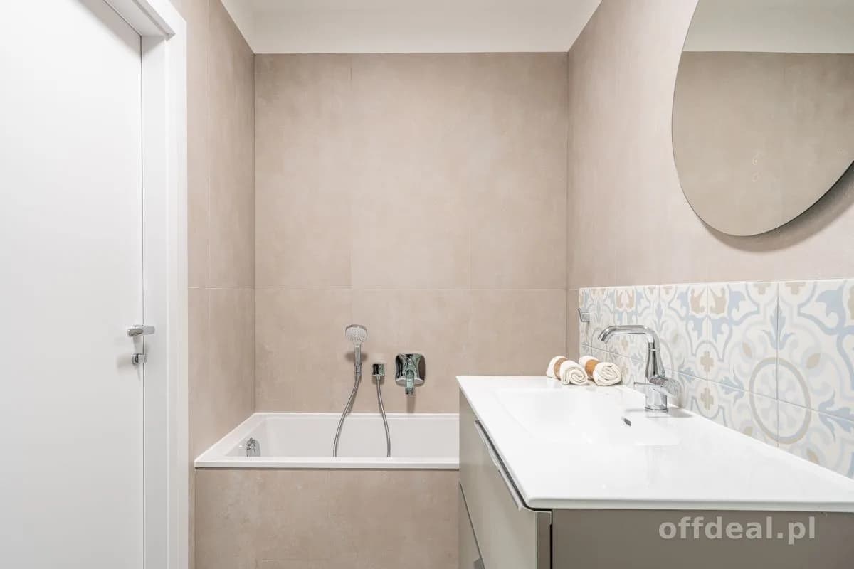4-Zimmer Wohnung zur Miete in Wrocław, Krzyki, Przedmieście Oławskie | 100 m²