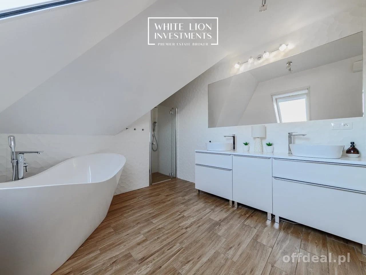 maison à vendre à Góra Kalwaria (gw) | 6 pièces | 214 m²