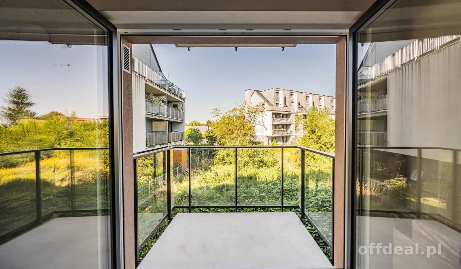 Duży salon o pow. 20,84m2, garaż i komórka w cenie