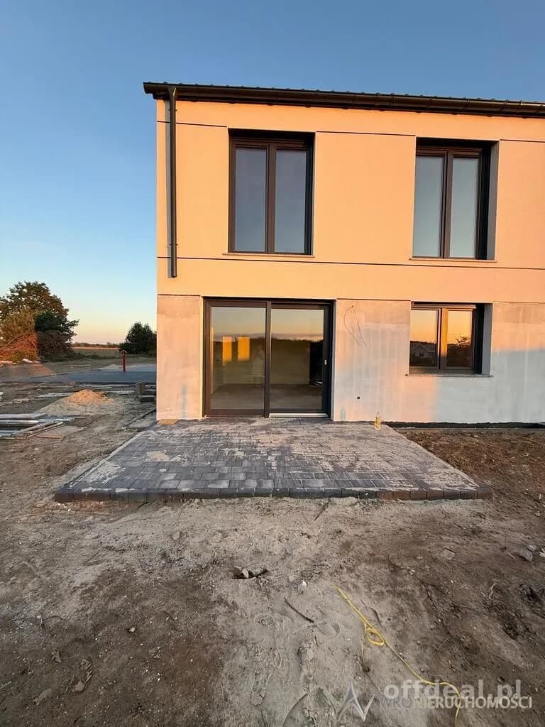 Nowoczesny dom z garażem | 110 m² | duża działka