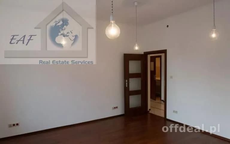 bien commercial à louer à Warszawa, Śródmieście, Śródmieście Południowe | 70,12 m²