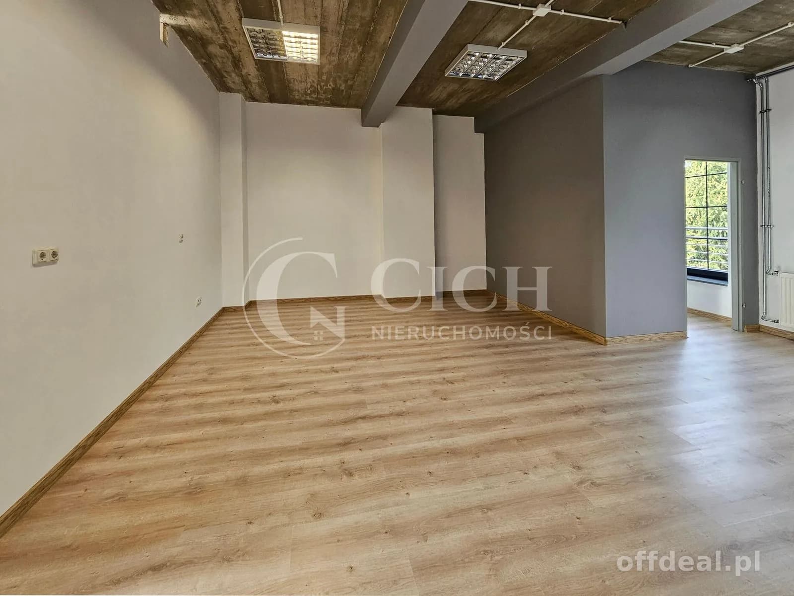 комерційна нерухомість в оренду у Gromnik | 84,14 m²