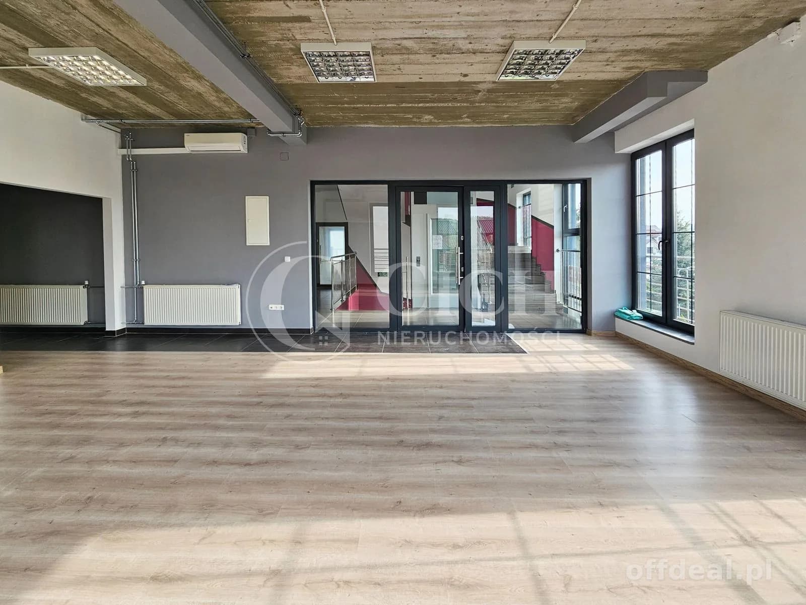 комерційна нерухомість в оренду у Gromnik | 84,14 m²