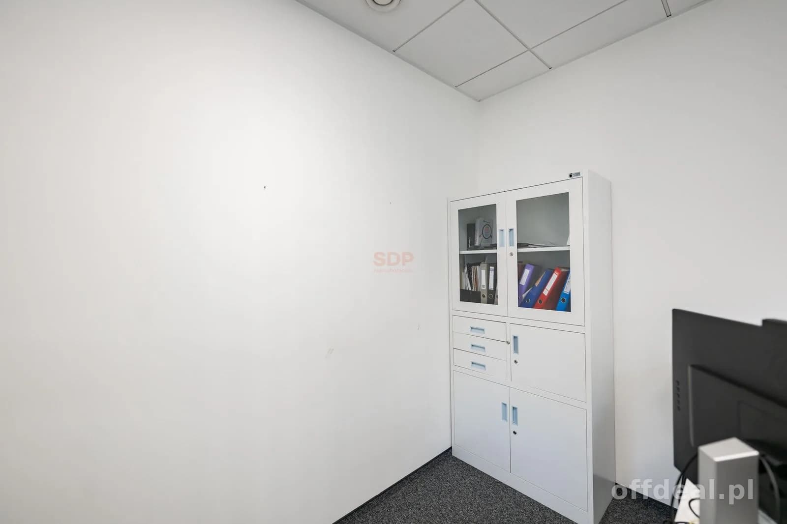 Lokal biurowy przy ul. Łaciarskiej| 99 m2