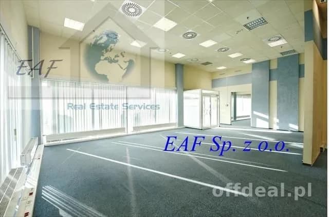 bien commercial à louer à Warszawa, Śródmieście, Muranów | 304,83 m²
