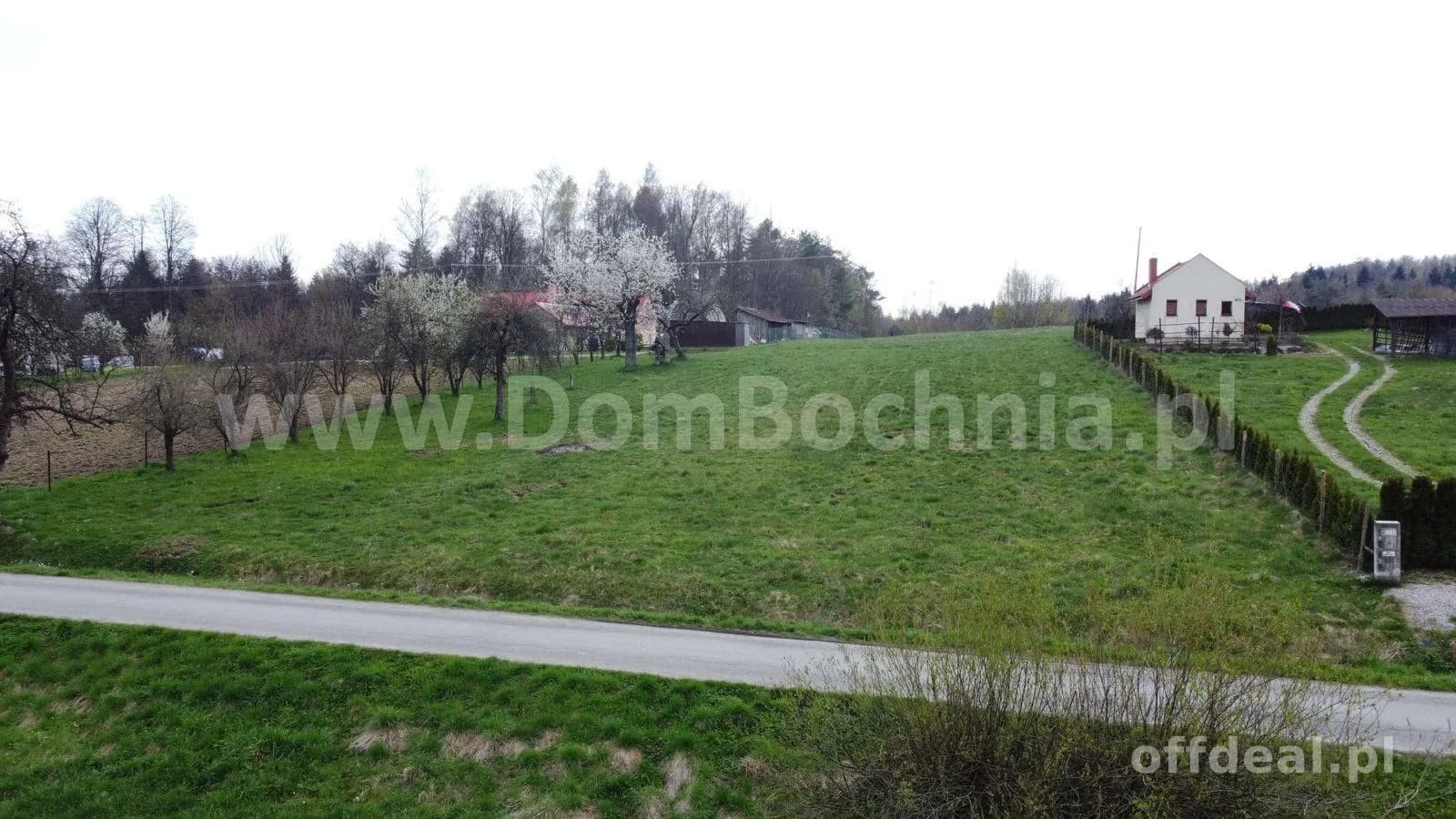 Działka 14ar obok rezerwatu Lipnica Górna