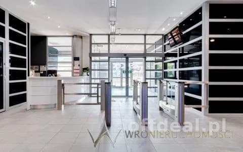 bien commercial à louer à Wrocław, Stare Miasto | 100 m²